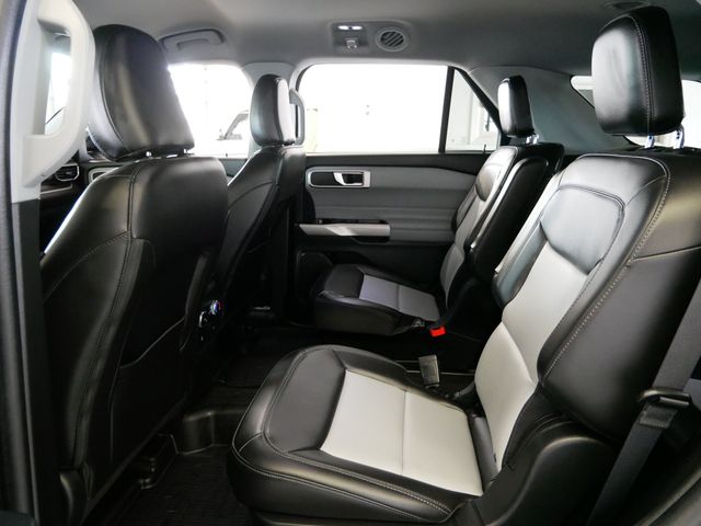 Thumbnail: 2023 Ford Explorer - 7
