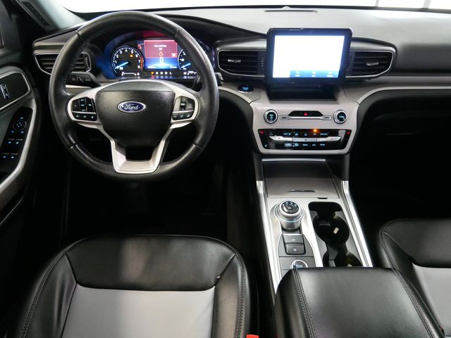 Thumbnail: 2023 Ford Explorer - 8