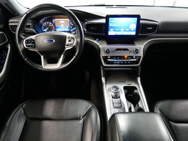 Thumbnail: 2021 Ford Explorer - 9