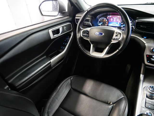 Thumbnail: 2021 Ford Explorer - 6