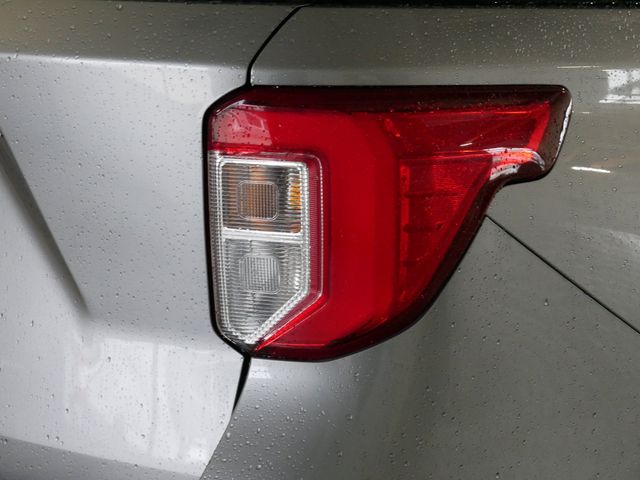 Thumbnail: 2021 Ford Explorer - 16