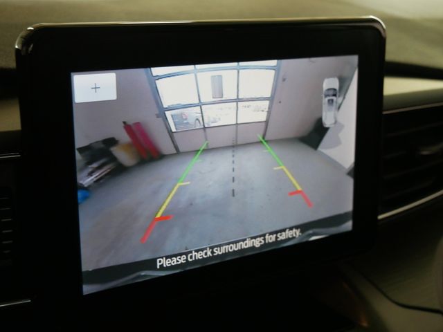 Thumbnail: 2023 Ford Explorer - 28