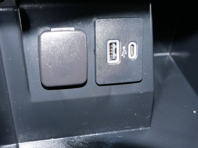 Thumbnail: 2023 Ford Explorer - 4