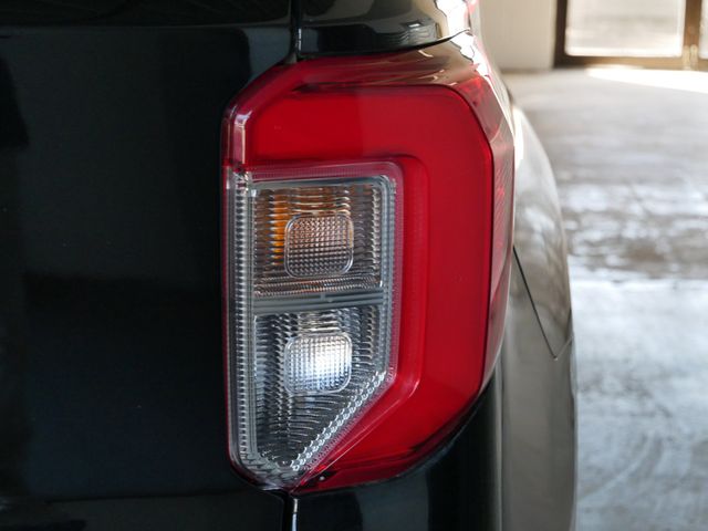 Thumbnail: 2020 Ford Explorer - 13