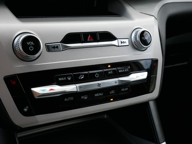 Thumbnail: 2024 Ford Explorer - 20