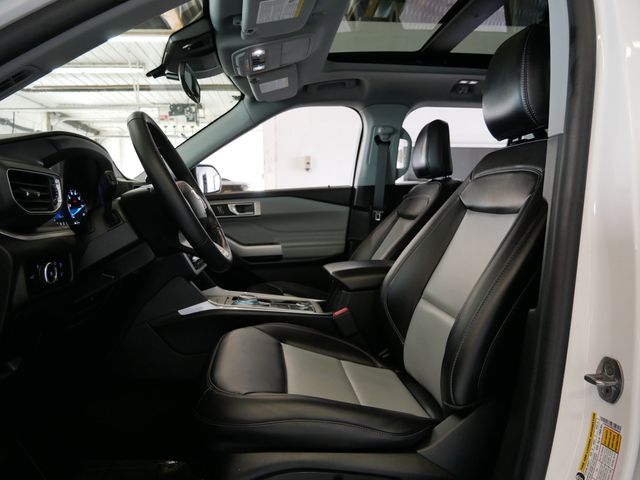 Thumbnail: 2023 Ford Explorer - 7