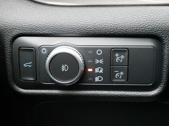 Thumbnail: 2022 Ford Explorer - 18