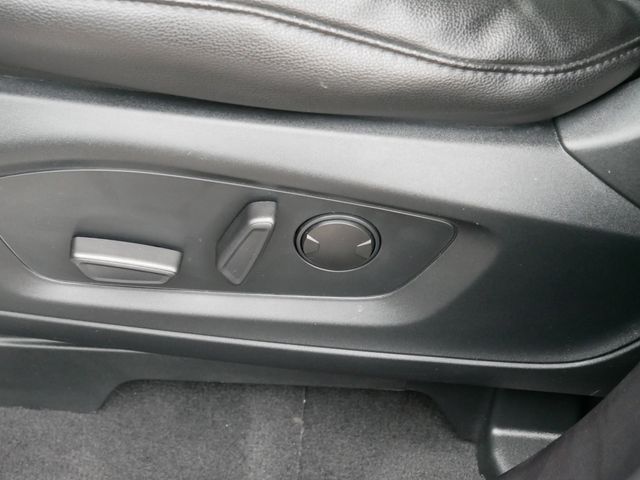 Thumbnail: 2022 Ford Explorer - 24