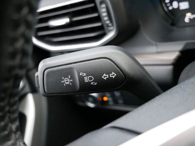 Thumbnail: 2022 Ford Explorer - 27