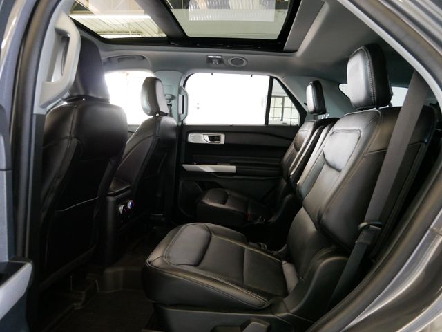Thumbnail: 2023 Ford Explorer - 8