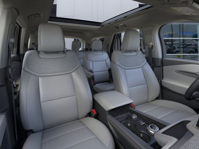 Thumbnail: 2026 Ford Explorer - 8