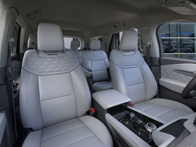 Thumbnail: 2026 Ford Explorer - 8