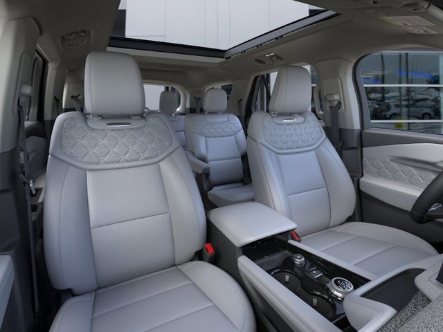Thumbnail: 2026 Ford Explorer - 8