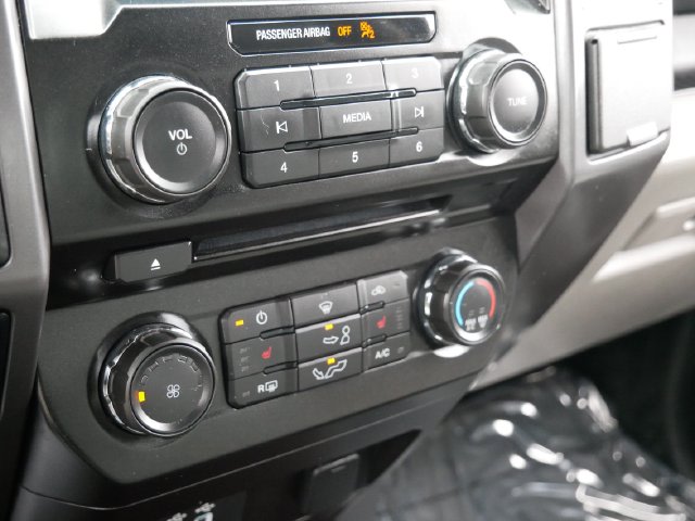 Thumbnail: 2016 Ford F-150 - 19