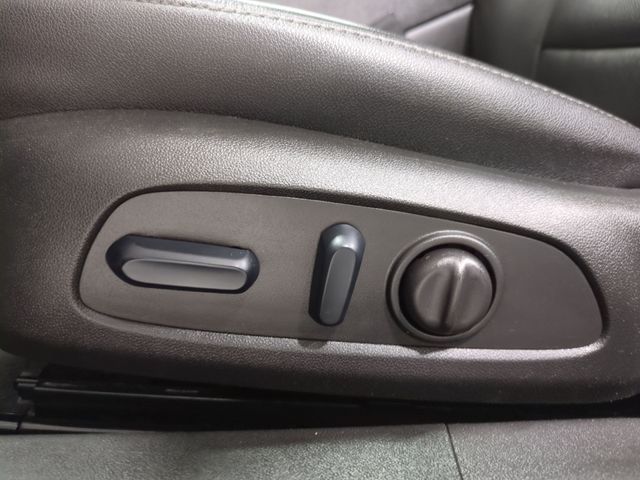 Thumbnail: 2024 Chevrolet Malibu - 27