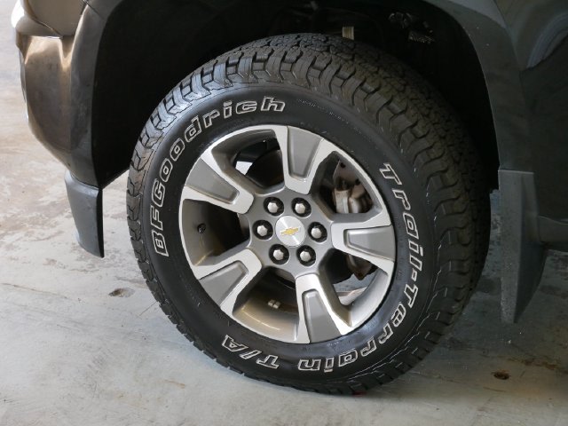 Thumbnail: 2019 Chevrolet Colorado - 6
