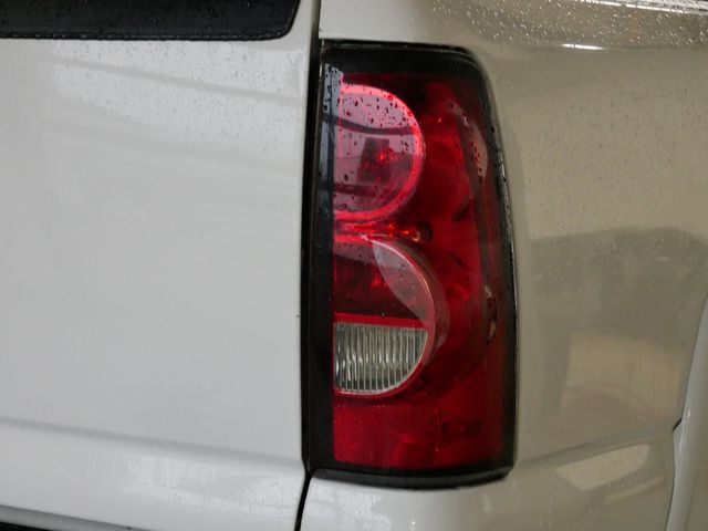 Thumbnail: 2006 Chevrolet Silverado 2500 - 16