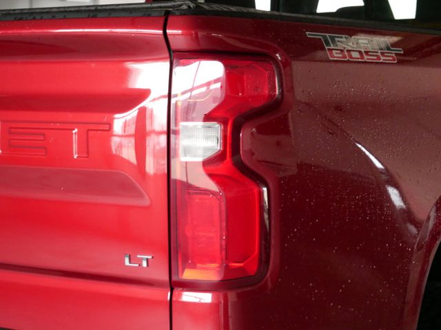 Thumbnail: 2020 Chevrolet Silverado 1500 - 15