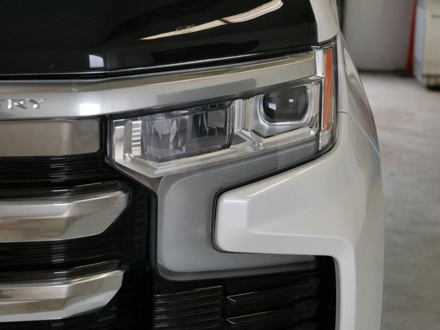 Thumbnail: 2023 Chevrolet Silverado 1500 - 14