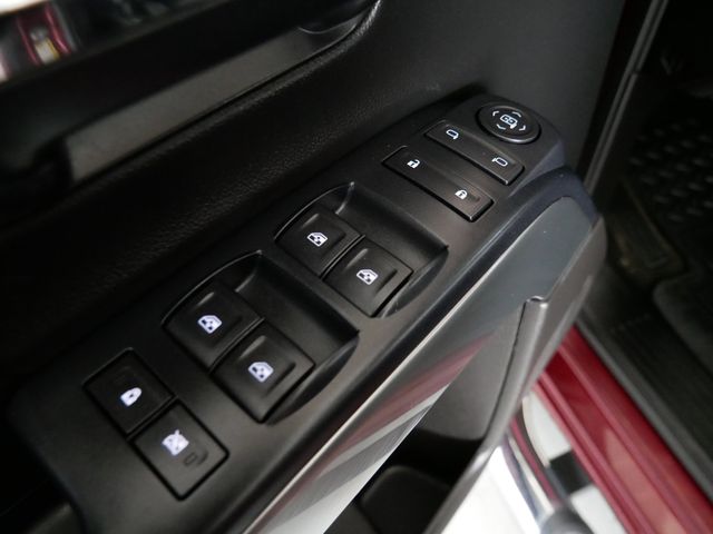 Thumbnail: 2016 Chevrolet Silverado 1500 - 17