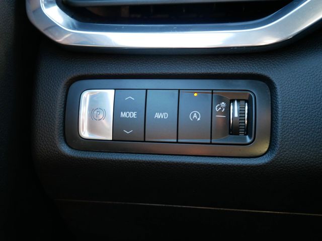 Thumbnail: 2024 GMC Acadia - 19