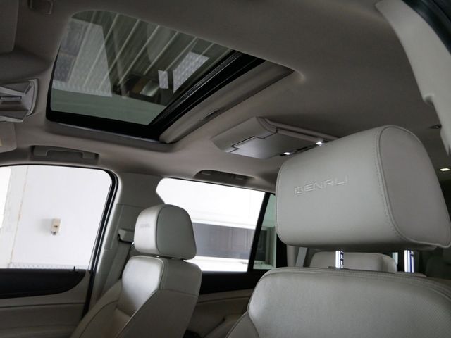 Thumbnail: 2019 GMC Yukon - 18