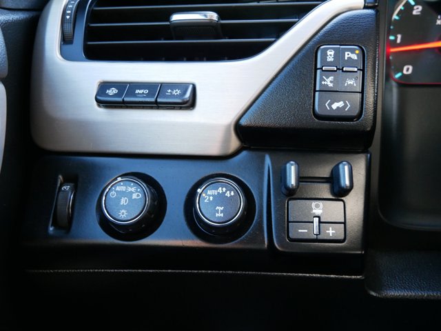 Thumbnail: 2019 GMC Yukon - 24