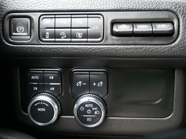 Thumbnail: 2022 GMC Yukon - 23