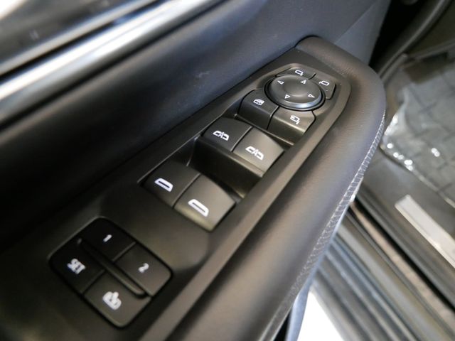 Thumbnail: 2021 GMC Yukon XL - 18