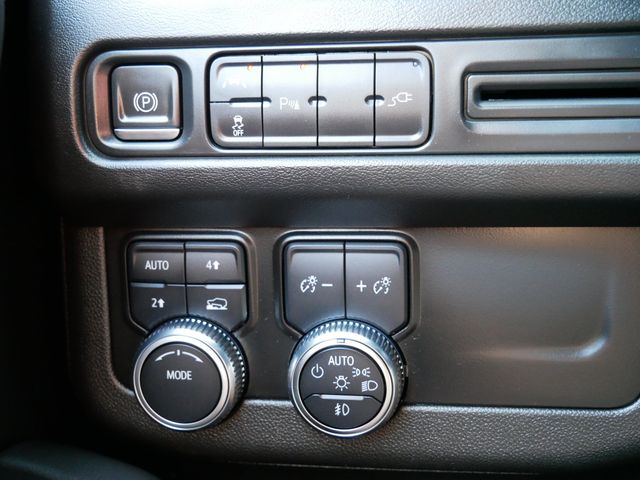 Thumbnail: 2021 GMC Yukon XL - 22