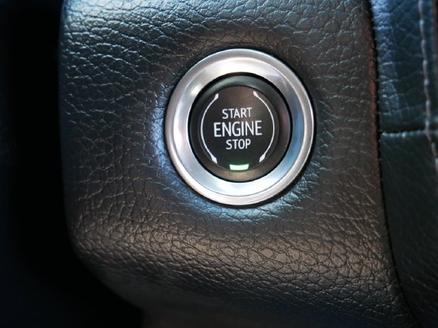 Thumbnail: 2023 GMC Yukon XL - 26