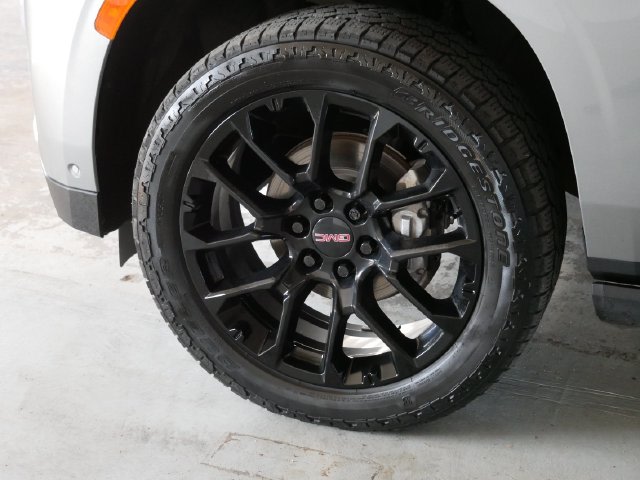 Thumbnail: 2023 GMC Yukon XL - 5