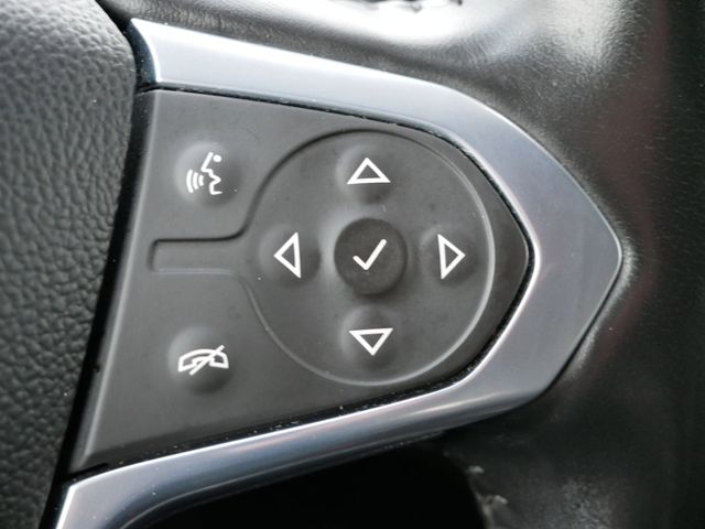 Thumbnail: 2021 Chevrolet Traverse - 25