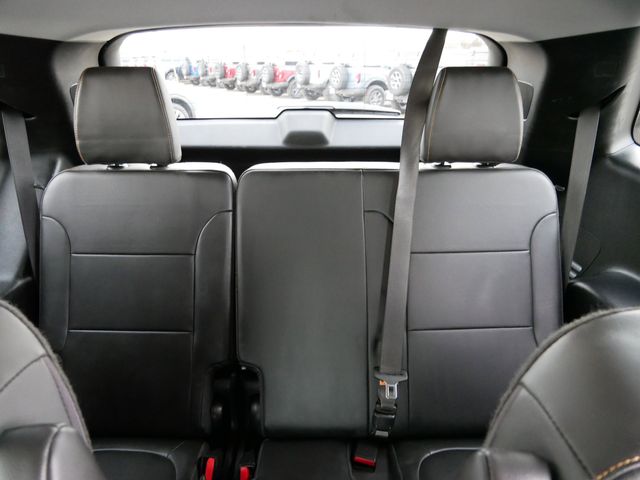 Thumbnail: 2021 Chevrolet Traverse - 14