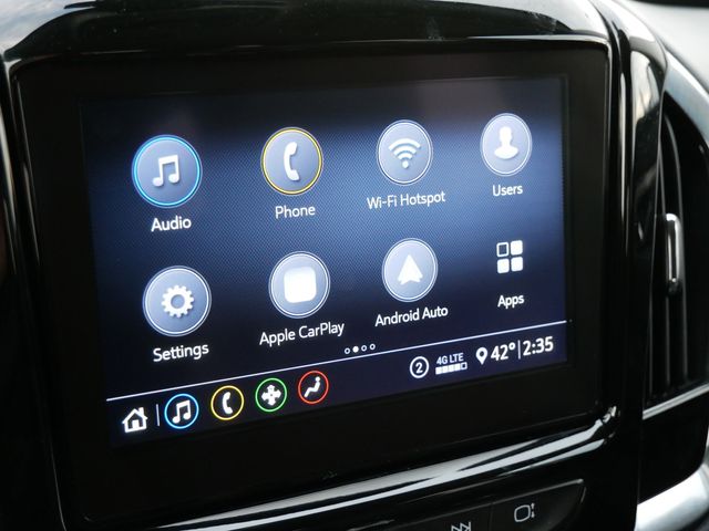 Thumbnail: 2021 Chevrolet Traverse - 11