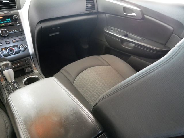 Thumbnail: 2012 Chevrolet Traverse - 16