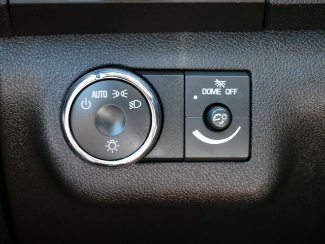Thumbnail: 2012 Chevrolet Traverse - 21