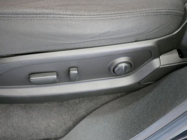 Thumbnail: 2012 Chevrolet Traverse - 18