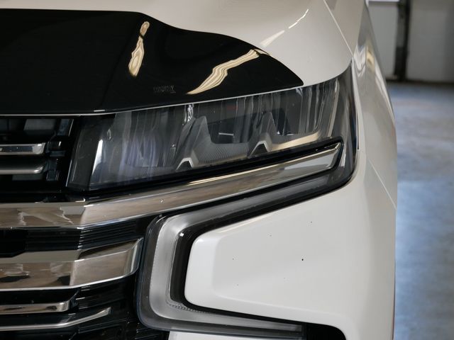 Thumbnail: 2021 Chevrolet Suburban - 12