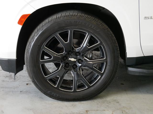 Thumbnail: 2021 Chevrolet Suburban - 5