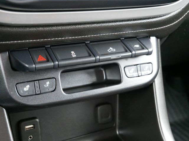 Thumbnail: 2018 GMC Canyon - 20