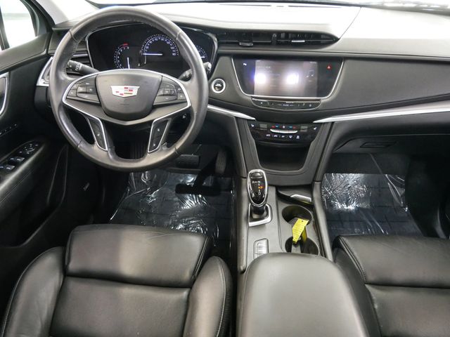 Thumbnail: 2017 Cadillac XT5 - 7