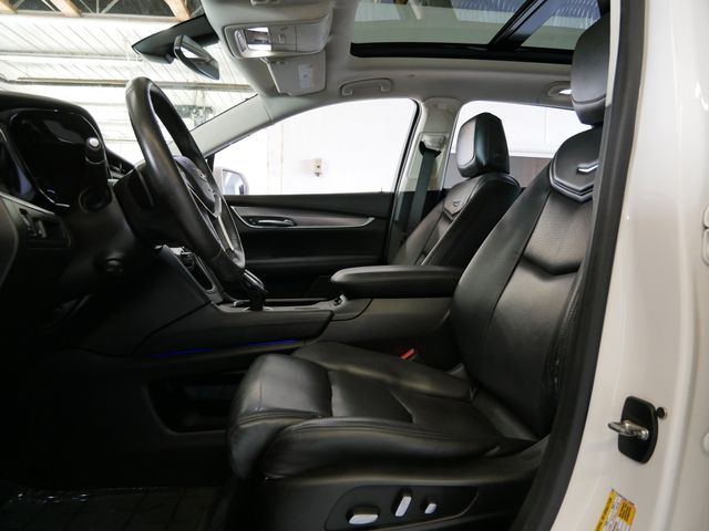 Thumbnail: 2017 Cadillac XT5 - 8