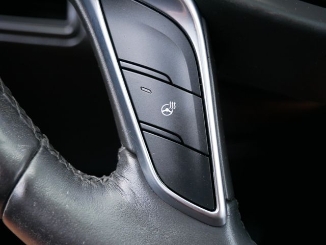 Thumbnail: 2017 Cadillac XT5 - 24