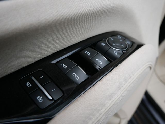 Thumbnail: 2022 Cadillac Escalade - 24