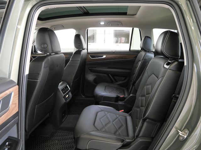 Thumbnail: 2025 Volkswagen Atlas - 8