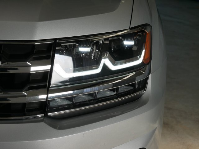 Thumbnail: 2019 Volkswagen Atlas - 14