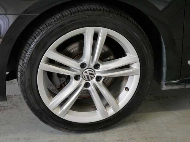 Thumbnail: 2015 Volkswagen Passat - 5