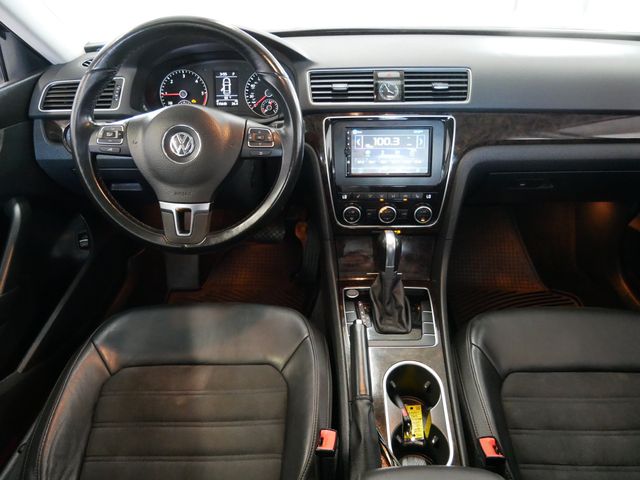 Thumbnail: 2015 Volkswagen Passat - 6