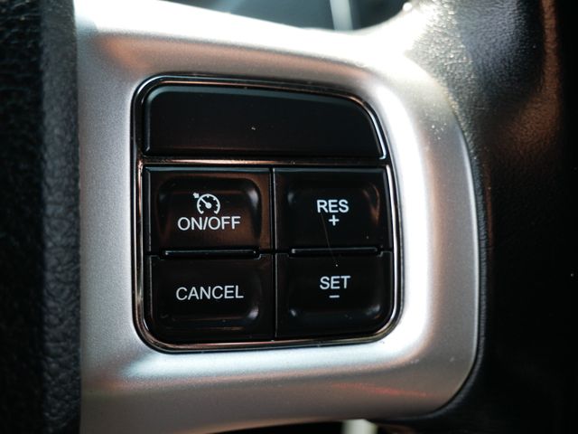 Thumbnail: 2015 Dodge Grand Caravan - 22